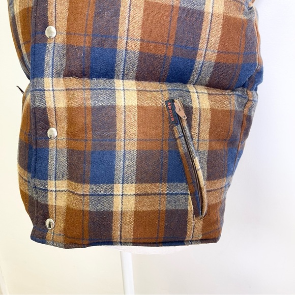 Vintage Argus Sportswear Reversible Puffer Vest Unisex Plaid Tan Size Medium - Picture 14 of 15